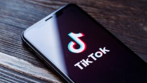 Como ganhar dinheiro no Tik Tok utilizando Código Tik Tok?