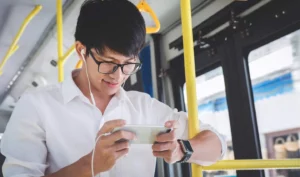 Como ganhar dinheiro assistindo vídeos em sites e aplicativos