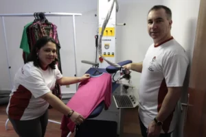 Como começar seu próprio negócio de passar roupa