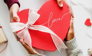 Como ganhar dinheiro de volta no dia dos namorados?