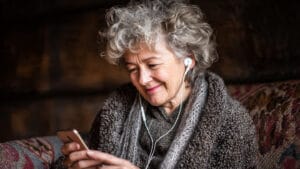 Soluções de Telemedicina para Idosos: Um Modelo de Negócio Inovador e Acessível